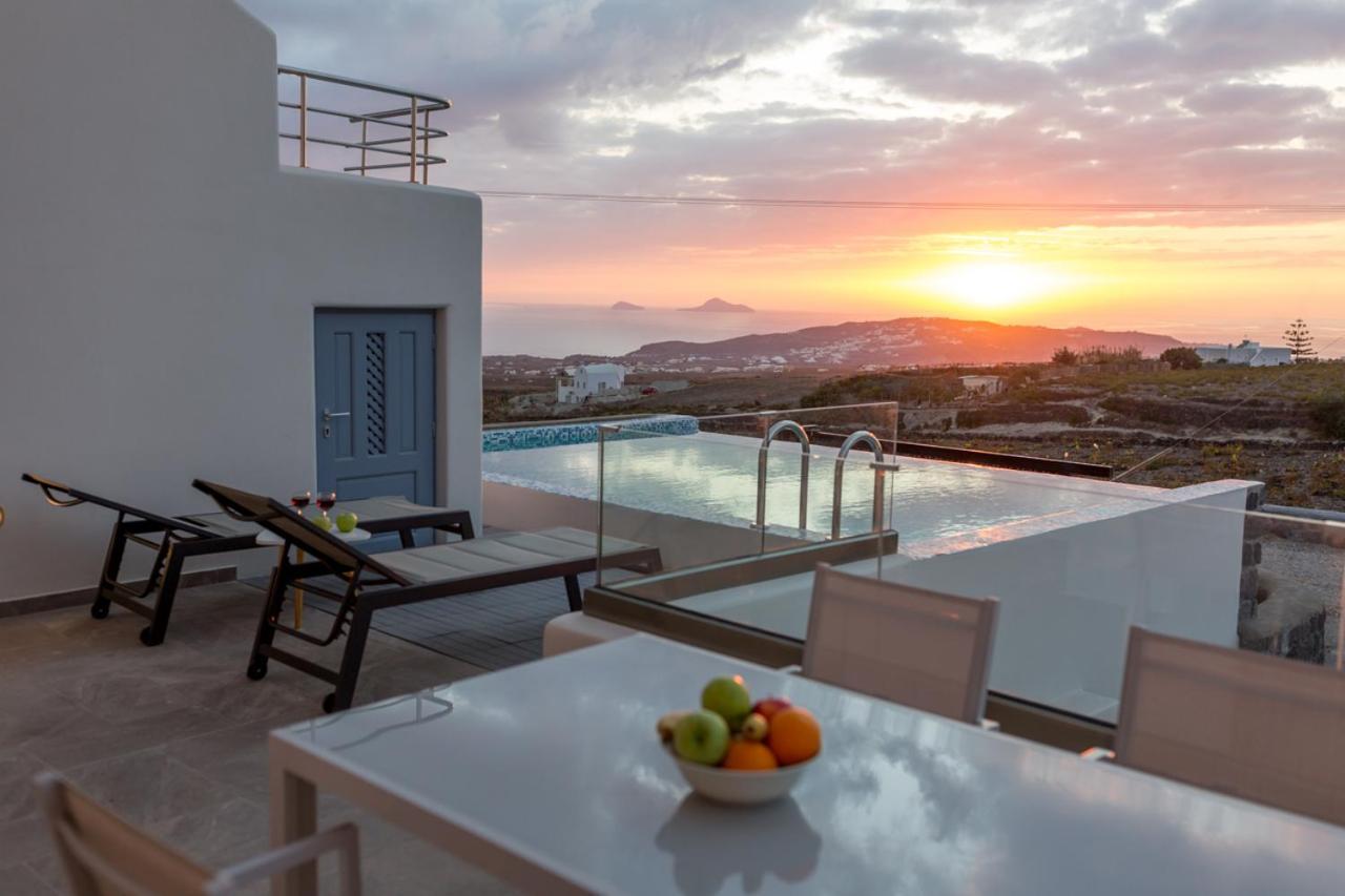 Luxe Maroussi Villas Pyrgos Kallistis Exterior photo
